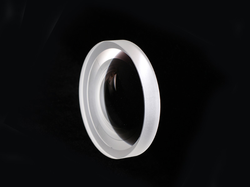 Crescent-lens